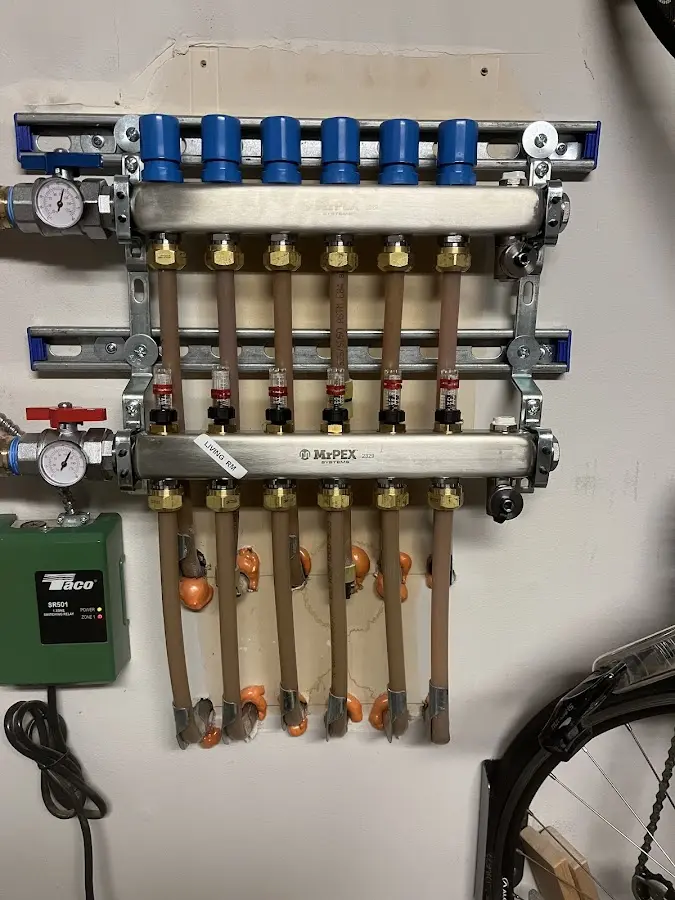 Plumber performing Leak Detection at a residential property in Tampa